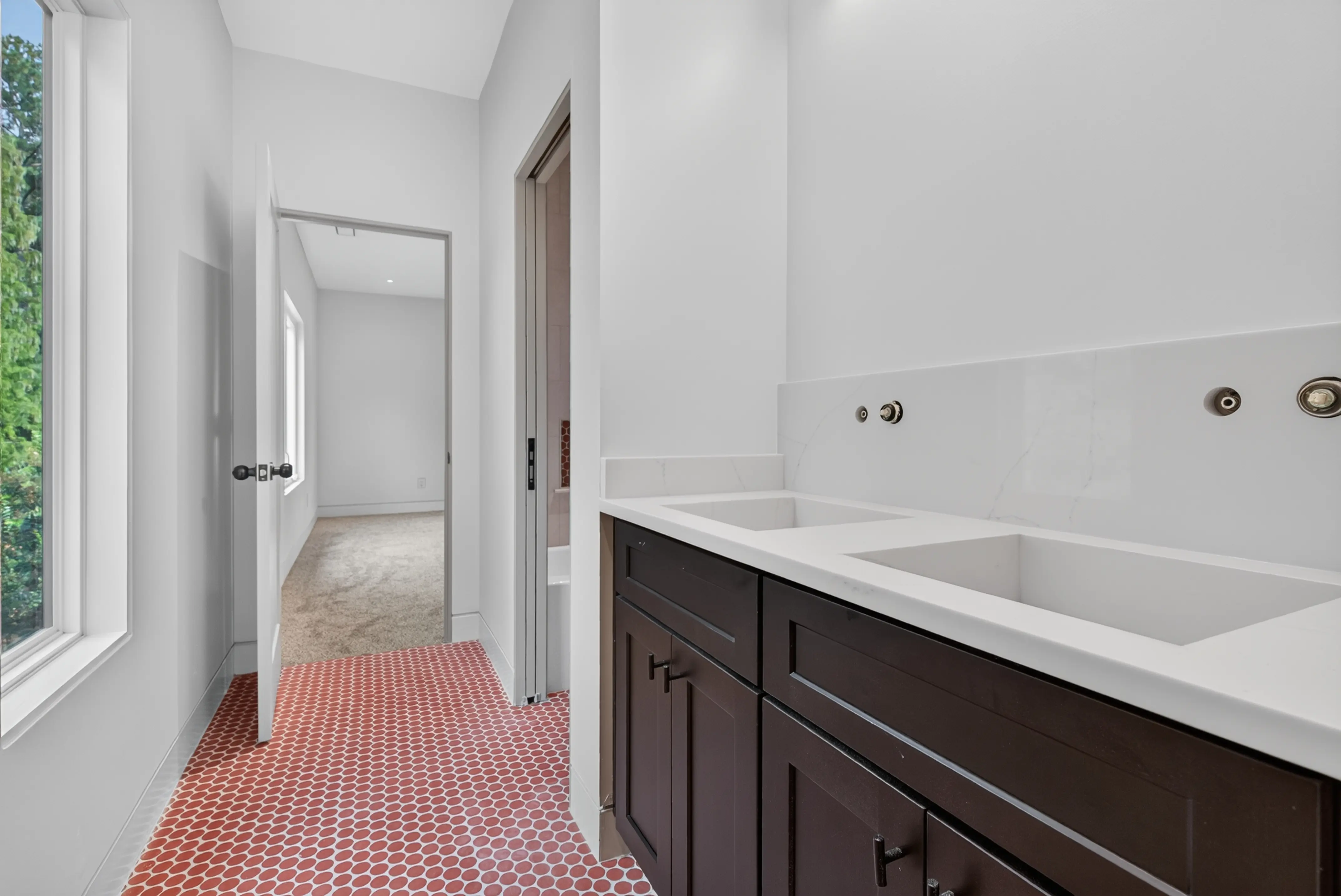 Real estate listing photo by Manor Media