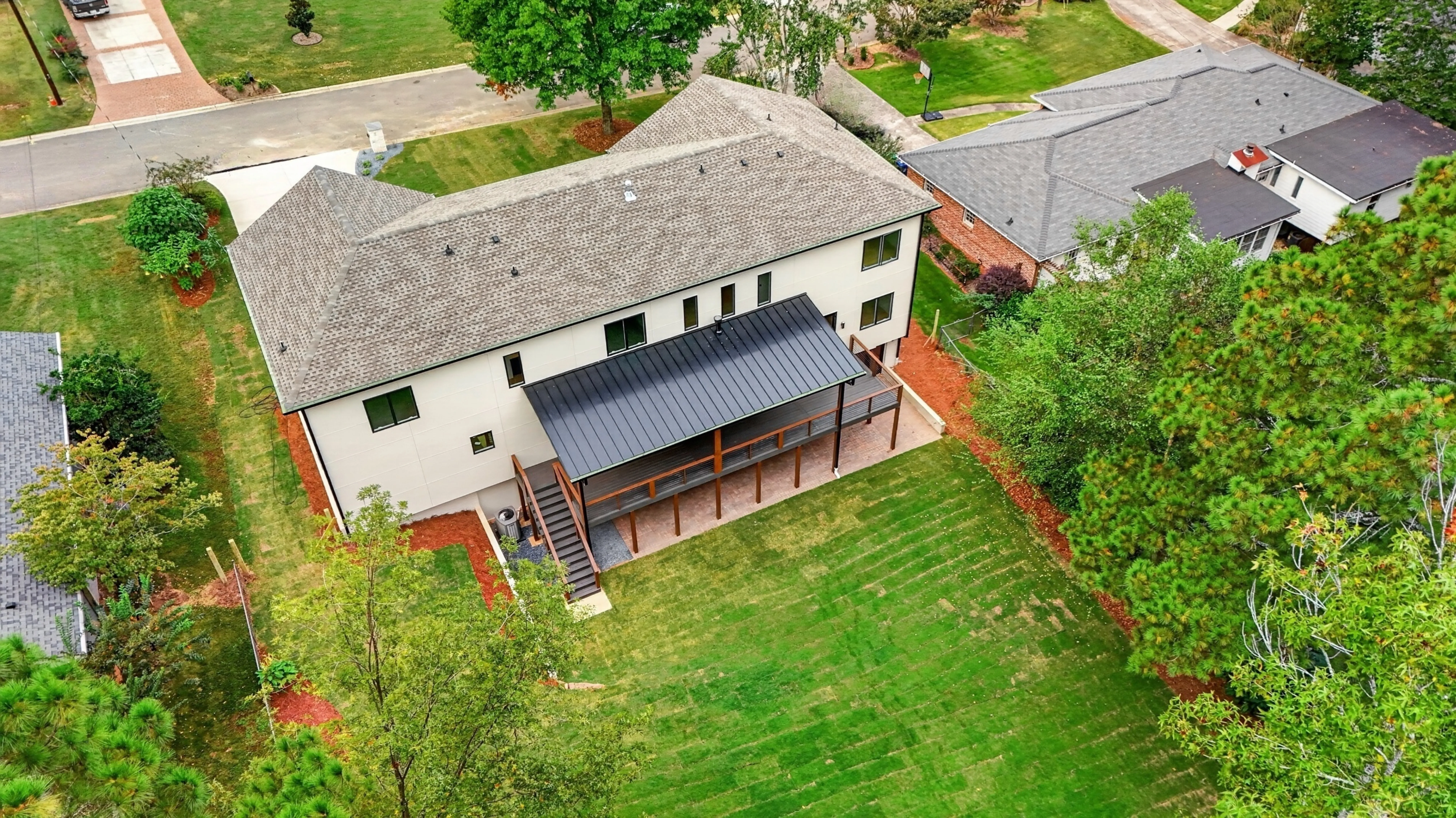 Real estate listing photo by Manor Media